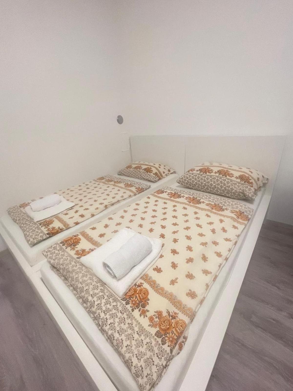 Apartment Ettenreich 10 *